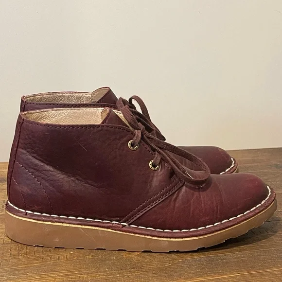 LL Bean Boots Womens 6 Stonington Chukka Burgundy Leather Lace Up Casual - Picture 2 of 16